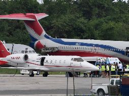 Ortiz sale de su natal República Dominicana a bordo de un avión-ambulancia. AP/J. Peña