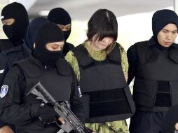 Kim Jong-nam fue asesinado en febrero de 2017 en el aeropuerto de Kuala Lumpur, por el agente nervioso VX, rociado en su cara por dos mujeres, una indonesia y otra vietnamita. Las dos mujeres se encuentran actualmente en libertad. AP / ARCHIVO