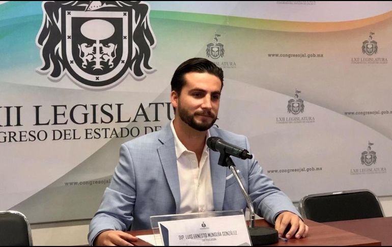 El legislador dijo que el propósito es apoyar a población vulnerable en materia de dotación de agua purificada. Cortesía