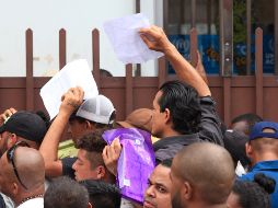 Autoridades prevén que este fin de semana inicie la entrega de centroamericanos a través de otras tres puertas fronterizas. NTX/J. Lira