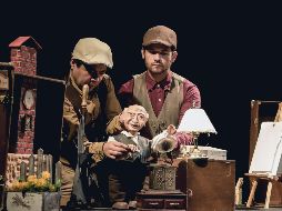 A través de marionetas elaboradas artesanalmente, se narra la emotiva historia de “Juan”, un artista que redescubrirá su pasión por la creación artística.