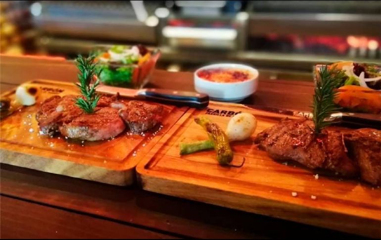 Carbón Parrilla de Barrio. Los cortes que aquí ofrecen son la estrella del menú. ESPECIAL
