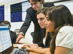 Desarrollo. Desde el año 2014 la UP propuso el software como una herramienta que fue familiarizándose entre los alumnos hasta evolucionar a “Smarter”.  CORTESÍA / UP