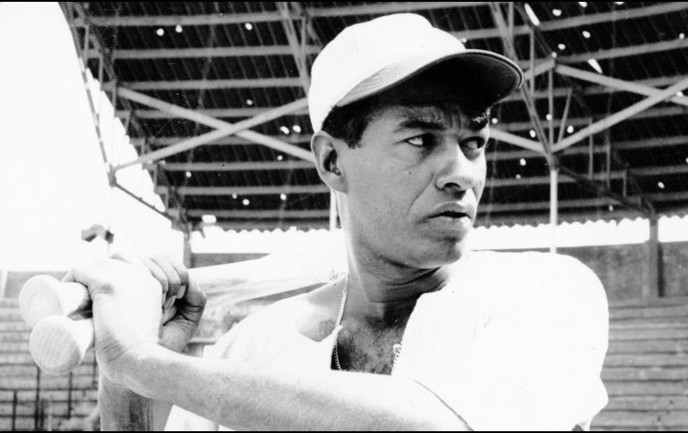 Adolfo Cabrera llegó a Jalisco a finales de los años cuarenta y logró dos títulos con los Charros, ambos como parte del equipo de entrenadores. EL INFORMADOR