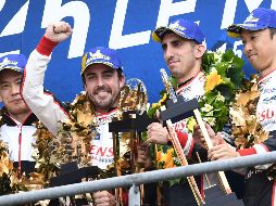 Ahora Alonso (C) planea participar en la edición 2020 del Rally Dakar. AFP/F. Tanneau