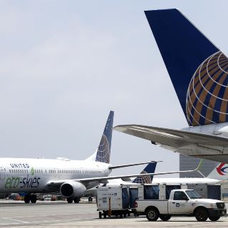 Boeing pide disculpas por los accidentes del 737 Max 