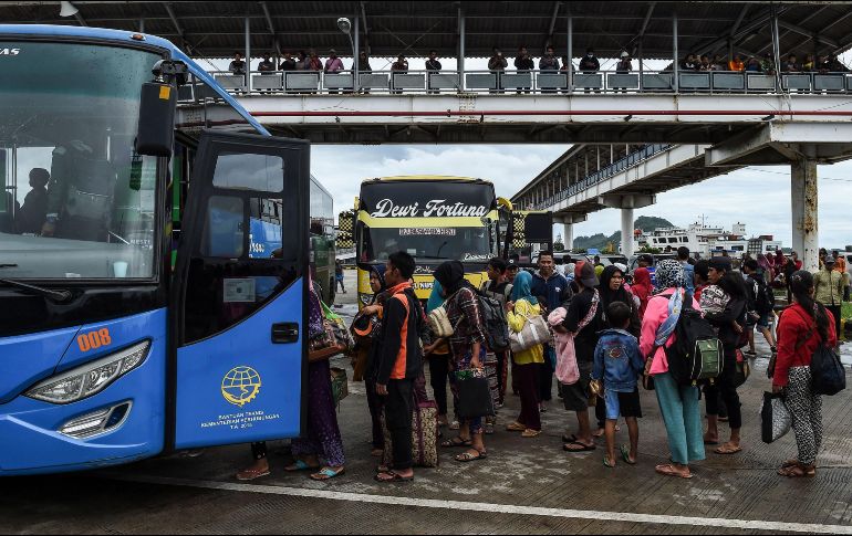 El accidente ocurrió tras una disputa entre un pasajero y el chofer. ARCHIVO / AFP