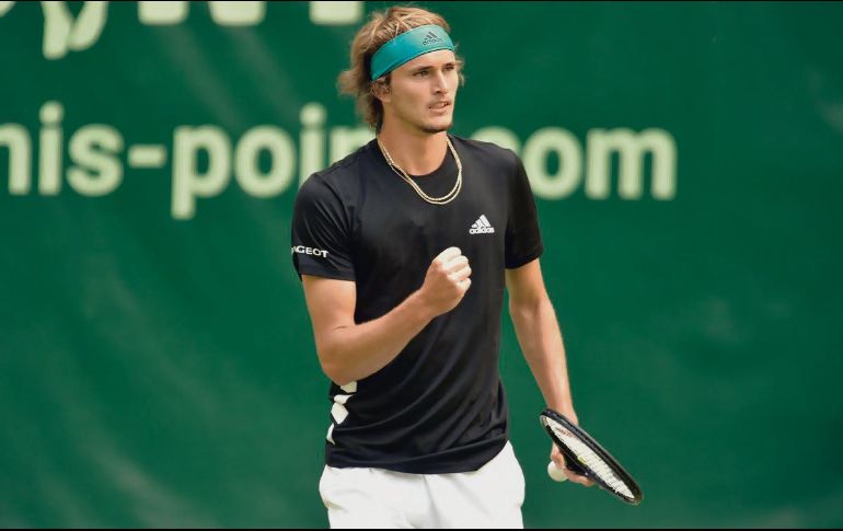 Aunque pasó algunos problemas, Alexander Zverev eliminó a Robin Haase. ESPECIAL