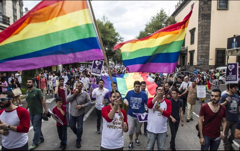 Las Comisiones Unidas plantean que el matrimonio es una institución por medio de la cual se establece la unión voluntaria y jurídica de dos personas. EL INFORMADOR / ARCHIVO