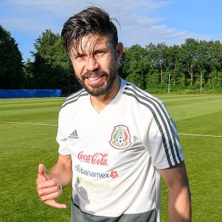 Después de Selección, Chivas es el más importante: Oribe Peralta