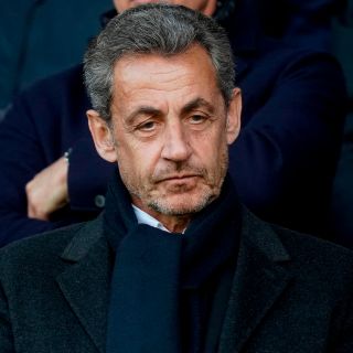 Ex presidente francés Nicolas Sarkozy será juzgado por corrupción