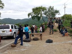 Autoridades informan que las personas fallecidas tenían playeras de la Upoeg. EFE/ARCHIVO