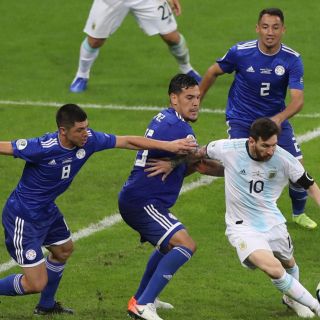 Argentina y Paraguay empatan en Copa América