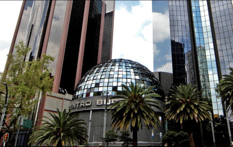 Los mercados a nivel mundial presentan movimientos positivos, luego de que la Reserva Federal (Fed) dijera ayer, que los recortes en las tasas de interés podrían empezar en julio. NTX / ARCHIVO