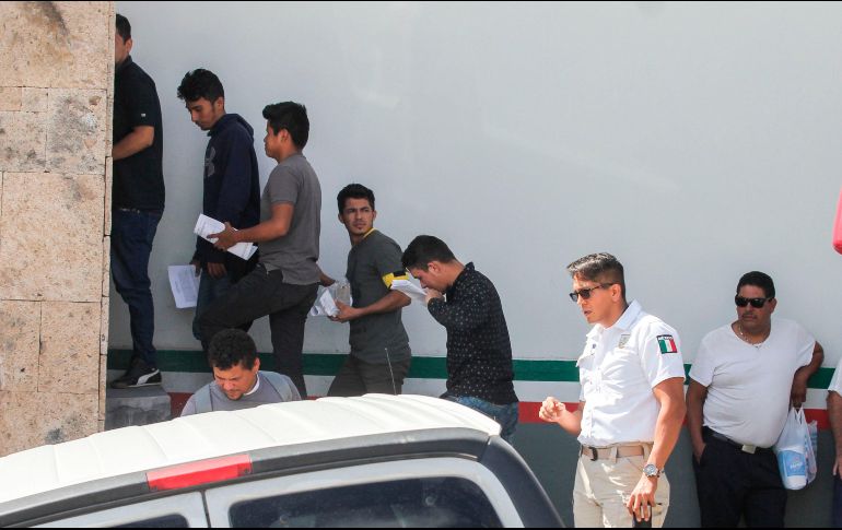 El flujo de migrantes centroamericanos que pasan por México rumbo a Estados Unidos se ha incrementado en meses recientes. AFP/ARCHIVO