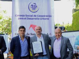 El alcalde tapatío, Ismael del Toro, celebró que el Consejo de Cooperación continúe sacando adelante proyectos junto con vecinos que deciden participar activamente. ESPECIAL