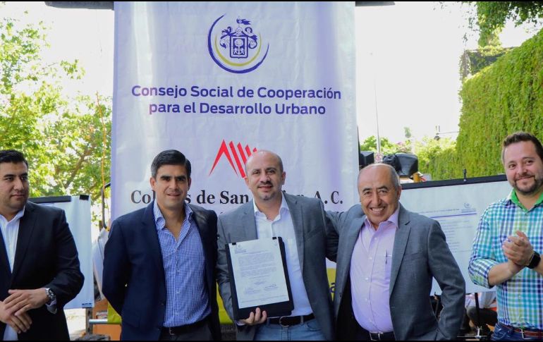 El alcalde tapatío, Ismael del Toro, celebró que el Consejo de Cooperación continúe sacando adelante proyectos junto con vecinos que deciden participar activamente. ESPECIAL