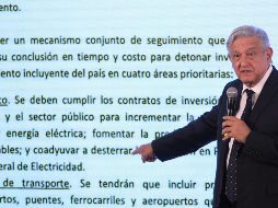 López Obrador defendió sus datos económicos y la creación de empleo tras la publicación de informaciones que hablan de un desplome en los puestos de trabajo formales. EFE/M. Guzmán