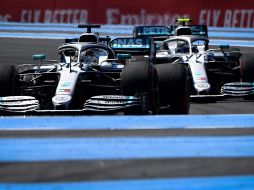 En la primera sesión fue el británico Lewis Hamilton el que encabezó la clasificación escoltado por su compañero Valtteri Bottas; en la segunda, se invirtieron los papeles. AFP / G. Julien