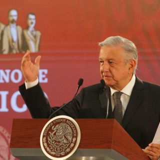 López Obrador destaca labor del gobernador de Puebla en elecciones