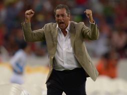 La premisa es levantar el nivel de juego de Oribe Peralta. IMAGO7