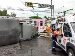 Debido al accidente del miércoles, operará un tren menos en la L1 del sistema de Tren Ligero. ESPECIAL / Protección Civil Jalisco