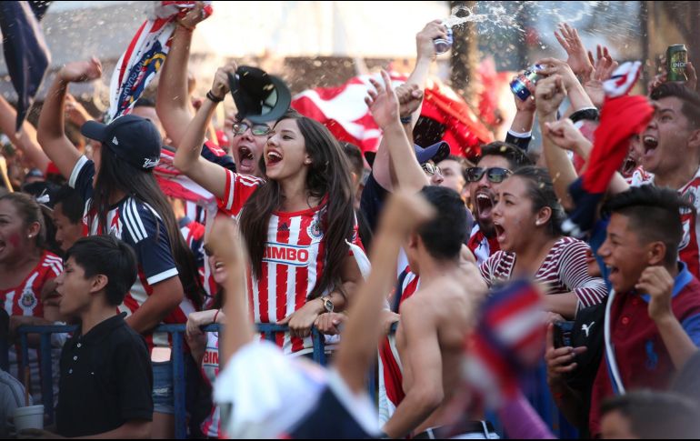 La afición rojiblanca expresa su satisfacción por los cambios en la directiva de Chivas. EL INFORMADOR / ARCHIVO