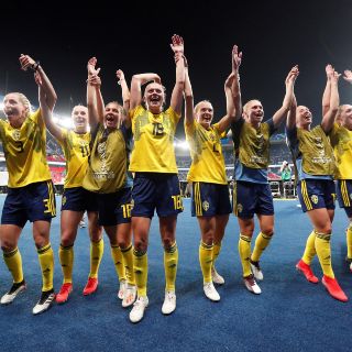 Suecia avanza en Mundial femenil tras ganar a Canadá