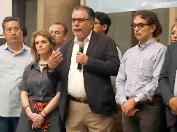 El PRD comenzó su metamorfosis en un nuevo partido y sumó a Rubén Aguilar, exvocero del presidente Vicente Fox, y a Gabriel Quadri, excandidato a la presidencia, entre otros expriistas y experredistas. El sol azteca convocó a unirse a Futuro 21 para contender en 2021. SUN/B. Fregoso