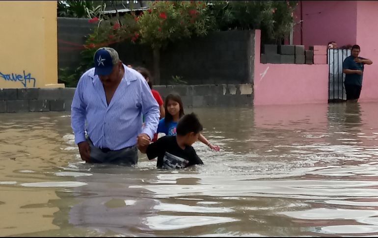 Señalan que cayeron 5.5 pulgadas de lluvia y se instalaron tres albergues en los cuales se atendieron a 95 personas. NTX/ESPECIAL