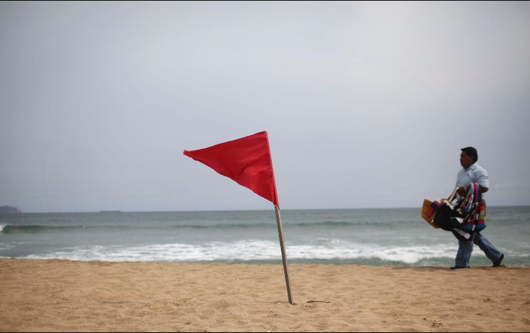 El SMN informa que la depresión tropical Uno-E evolucionó al suroeste de las costas de Colima. AP / ARCHIVO