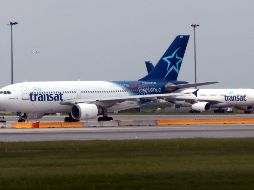 Transat, que cuenta con cinco mil empleados, ofrece paquetes de vacaciones, estadías en hoteles y transporte aéreo bajo las marcas Transat y Air Transat. AFP/ ARCHIVO