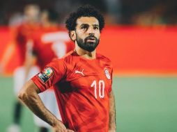 ''Las mujeres deben ser tratadas con el mayor respeto (...) Creo también que aquellos que cometen errores pueden cambiar a mejor y no deben ser enviados directamente a la guillotina'', señaló Salah en Twitter. TWITTER / @MoSalah