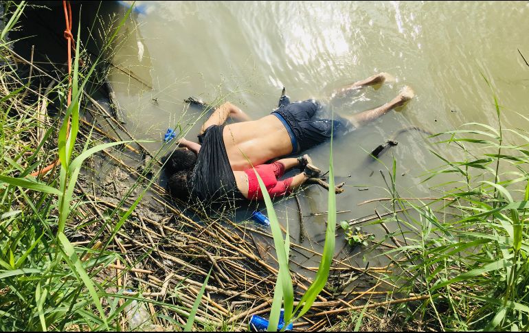 Carlos Alberto, hermano mayor de Óscar, quien vive en Estados Unidos y esperaba apoyarlos al llegar, lamentó el desenlace y recordó que ya le había advertido del peligro. AP / ARCHIVO