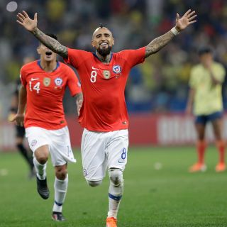 Chile vence en penales a Colombia y avanza en la Copa América
