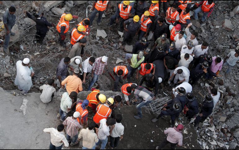 Los derrumbes de inmuebles son comunes en India en la temporada monzónica. EFE/ARCHIVO