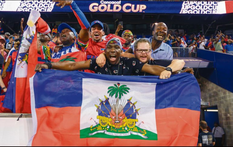 Los seguidores haitianos esperan que su equipo mantenga el paso perfecto en este certamen y logren meterse a Semifinales. AFP/D. Emmert