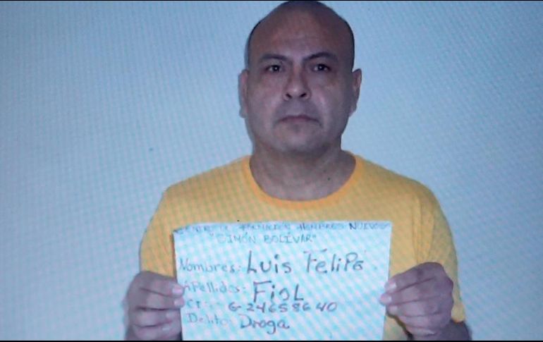 Autoridades ofrecieron una recompensa a quien dé información que permita la recaptura de estas personas. TWITTER/@irisvarela