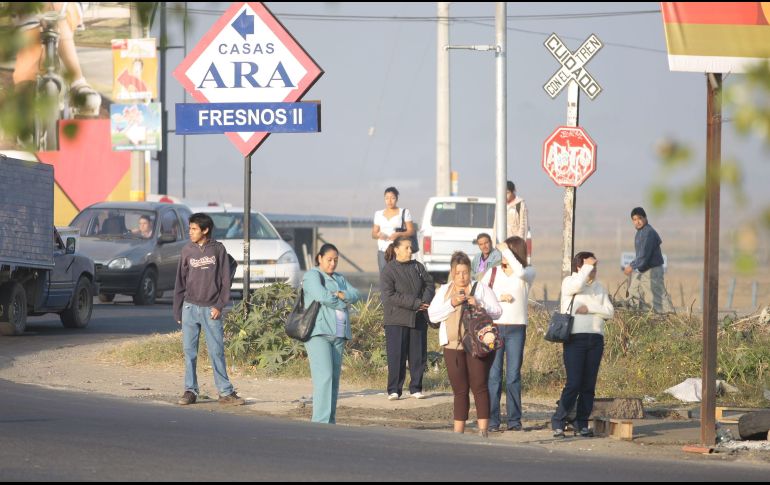 En el caso específico de los habitantes de Tlajomulco, su tiempo promedio de traslado llega a 106 minutos. EL INFORMADOR/Archivo
