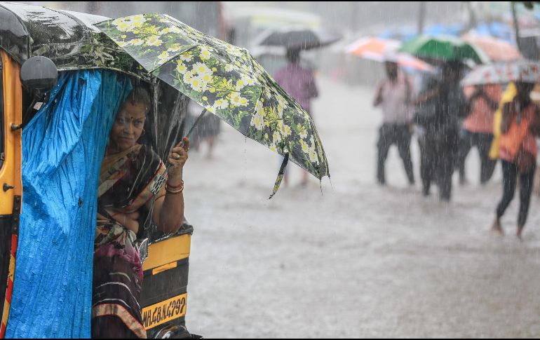 La Oficina de Meteorología prevé que las lluvias continúen con la misma intensidad en los próximos días. EFE/D. Solanki