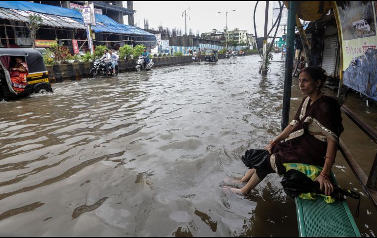 La Oficina de Meteorología prevé que las lluvias continúen con la misma intensidad en los próximos días. EFE/D. Solanki