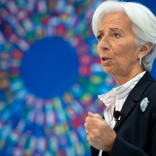 Renuncia Christine Lagarde ''temporalmente'' al FMI