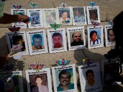“A pesar de que aún nos falta mucho por hacer, quiero dejar muy claro que en este Gobierno no nos vamos a detener, vamos a seguir buscando hasta encontrar a estas personas”, manifestó ayer el gobernador. AP/E. Verdugo