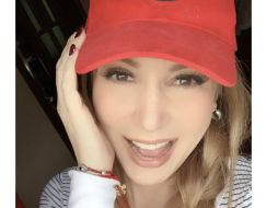 Paty Navidad respondió un tuit de un seguidor. @ANPNL05