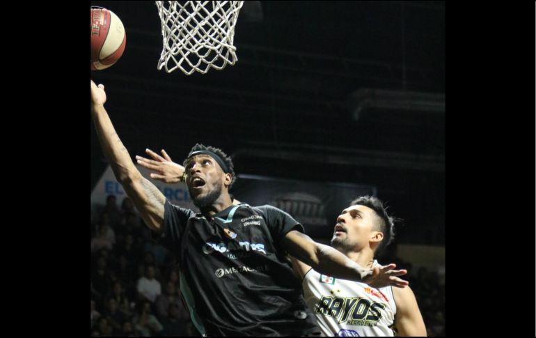 A pesar de que llegaron a tener ventaja de 3-1 en esta serie semifinal, los de Jalisco no pudieron culminar la obra y fueron eliminados por los de Sonora. TWITTER / @gigantesjalisco