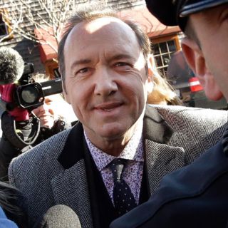 Joven acusador retira cargos en contra de Kevin Spacey