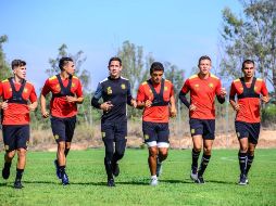 El técnico se concentra en detectar los errores que se comentan en los amistosos para evitar que en el torneo les afecten en sus aspiraciones a la Liguilla. TWITTER / @LeonesNegrosCF