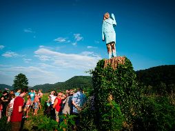 La estatua fue inaugurada el viernes y es obra del artista conceptual estadounidense de 39 años Brad Downey. AFP/J. Makovec