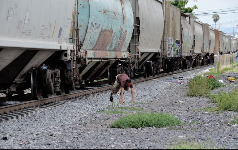 Este tren es el que usan los centroamericanos para intentar llegar a los Estados Unidos, y recorre varios estados. EL INFORMADOR/ARCHIVO