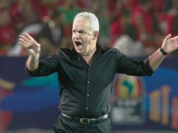 Javier Aguirre deja el banquillo de la Selección de Egipto. AP